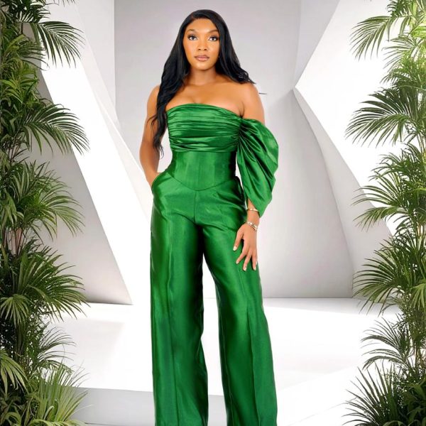 BBA green corset blouse and wide leg pant set